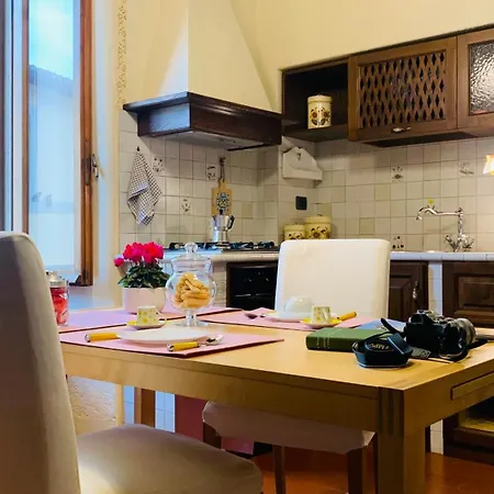 Apartamento Casa Sillani, Theater View